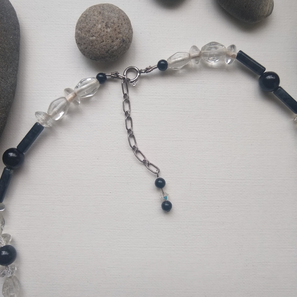 Beautiful necklace - Picture 2 of 8